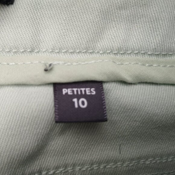 Reitmans Jeans Ladies Size 10 Petite Mint Green Pull On Style Capri Pants - Picture 4 of 11